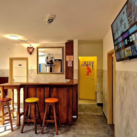 Bled Lesce Station Rooms And Beds Екстер'єр фото