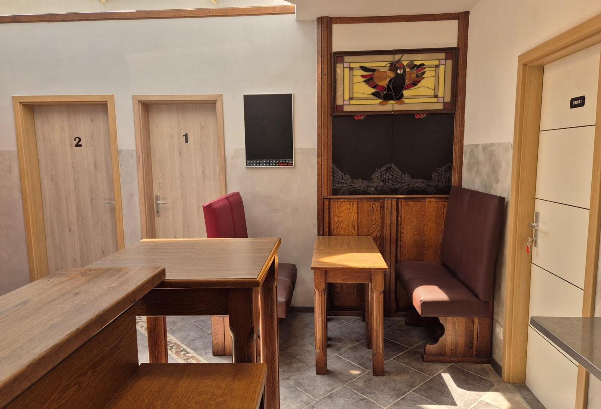 Bled Lesce Station Rooms And Beds Екстер'єр фото